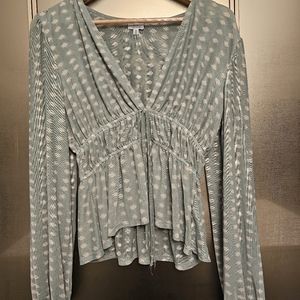 Madison & Berkeley Ren Smocked Waist Mesh Knit Top Green Medium